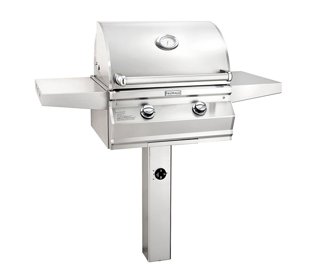 Fire Magic 24-inch Choice CM430s Multi-User In-Ground Post-Mount Grill Fire Magic 24-inch Choice CM430s Multi-User In-Ground Post-Mount Grill