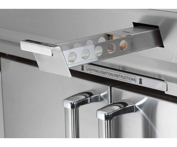 Fire Magic Smoker/Wood Chip Box Assembly for Echelon Diamond Grills (Pre 2017) Fire Magic Smoker/Wood Chip Box Assembly for Echelon Diamond Grills (Pre 2017)